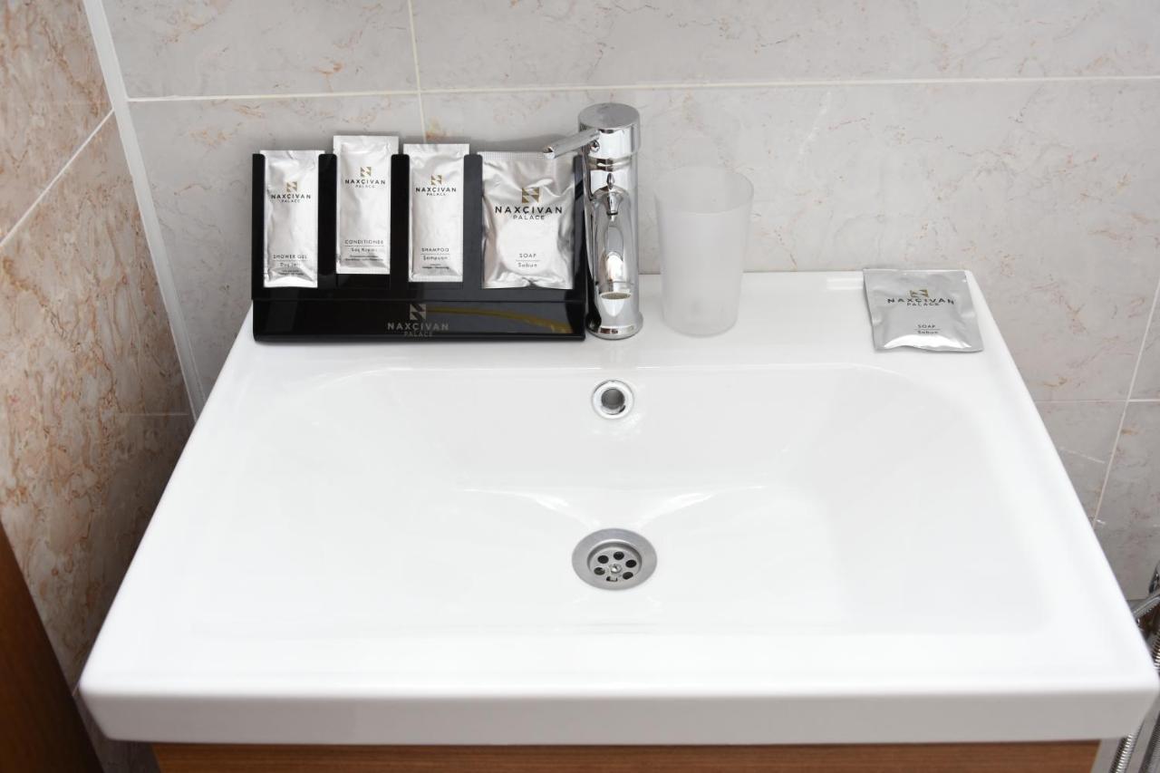 Naxcivan Palace Hotel Xetai Bagian luar foto