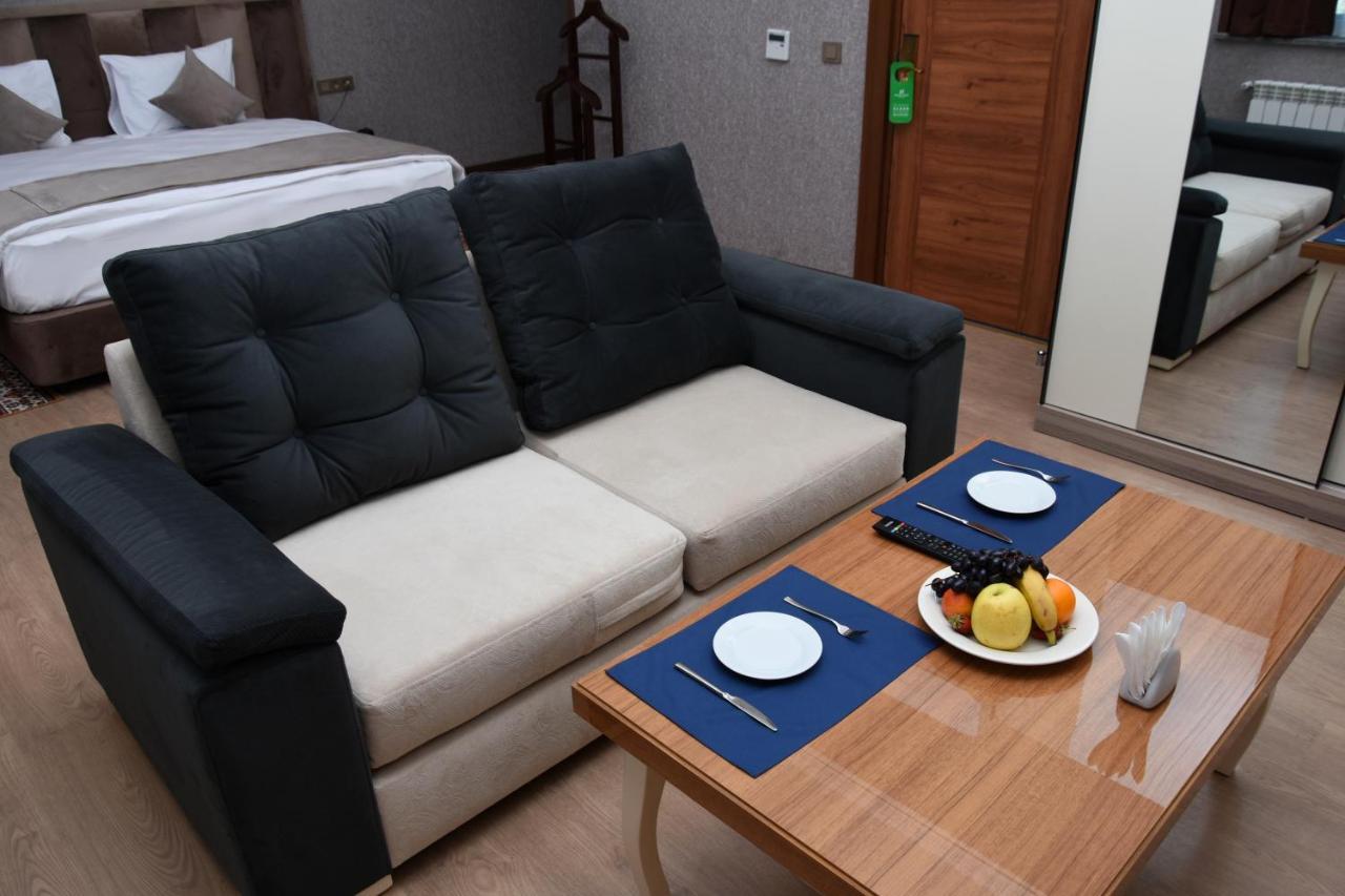 Naxcivan Palace Hotel Xetai Bagian luar foto